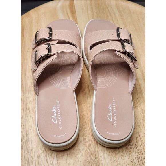 Clarks Drift Buckle Sandals Women's size 9 Wide Peach - Picture 2 of 9